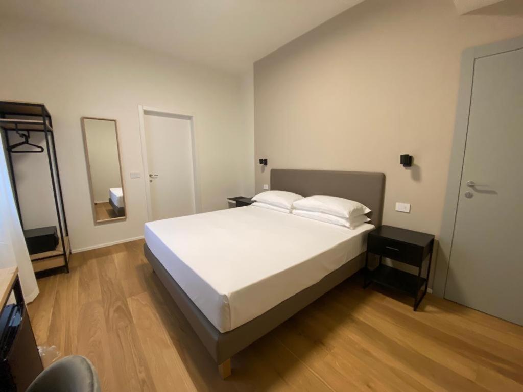 Foresteria Dansi Varèse Extérieur photo