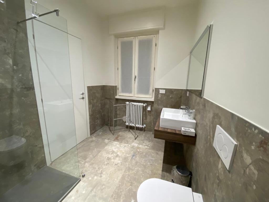 Foresteria Dansi Varèse Extérieur photo