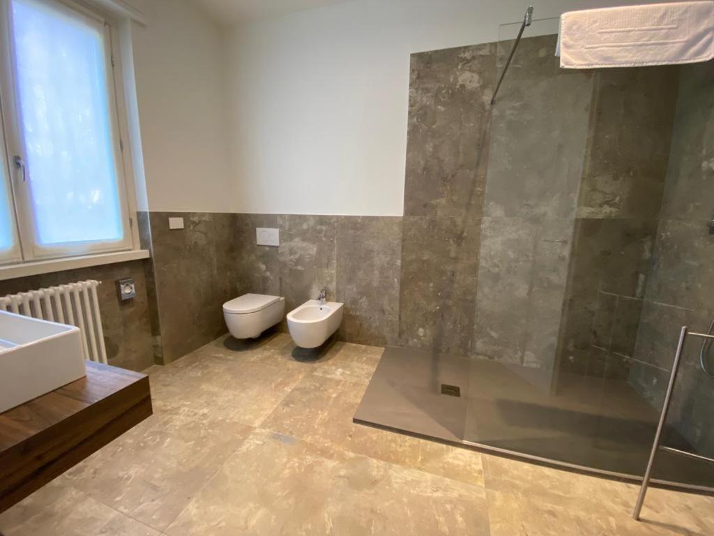 Foresteria Dansi Varèse Extérieur photo